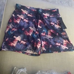 Bally | Total Fitness Blue /Pink Blotchy Bloom Short